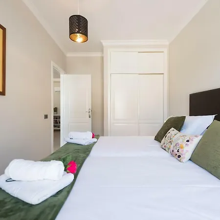 Sunny Sky Puerto De Mogan