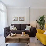 Sunny Sky Apartment *