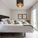 Sunny Sky Apartment